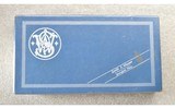 Smith & Wesson ~ Model 52-2 ~ 38 Special Mid-Range - 8 of 8
