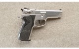 Smith & Wesson ~ 5906 ~ 9MM - 1 of 2