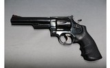 Smith and Wesson Model 29-2 .44 magnum - 2 of 8
