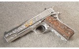 Colt ~ 1911 ~ Government ~ Series 70 ~ Engraved Master White Tail Edition ~ 38 Super - 2 of 5