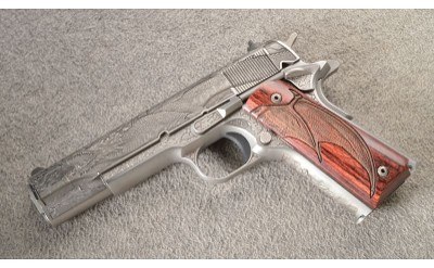 Colt ~ 1911 ~ Government ~ Engraved Dragon ~ .38 Super