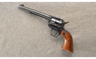 Sturm Ruger ~ Single Six ~ .22 LR