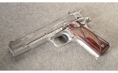 Colt ~ 1911 ~ Government ~ Engraved Dragon ~ .38 Super
