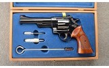 Smith & Wesson ~ Model 25-5 ~ .45 Colt - 6 of 7