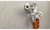 Smith & Wesson ~ 66-2 ~ .357 Mag ~ 4" Barrel - 5 of 5