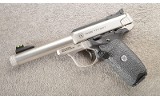 Smith & Wesson ~ SW22 Victory ~ Threaded ~ .22 Long Rifle - 2 of 5