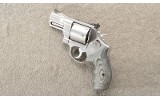 Smith & Wesson ~ 627-5 ~ .357 Magnum ~ 2.5" Barrel - 2 of 6