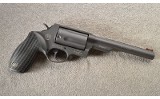 Taurus Judge ~ Model 4510 ~ .45 Colt / .410 Bore - 2 of 5