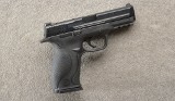 Smith & Wesson ~ M&P 40 ~ .40 S&W ~ 4" Barrel - 1 of 3
