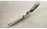 Smith & Wesson ~ 617-6 ~ 22 Long Rifle - 3 of 6