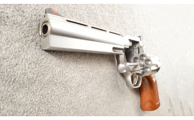 Dan Wesson ~ 715 ~357 Magnum - Image 5 of 6