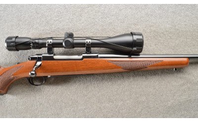 Ruger ~ M77 ~ 7 MM Remington Magnum ~ 1984 Production - Image 3 of 11