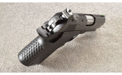 Wilson Combat ~ EDC X9 S ~ 9MM - Image 4 of 7