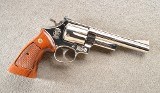 Smith & Wesson ~ 29-2 ~ Nickel ~ .44 Magnum - 1 of 8