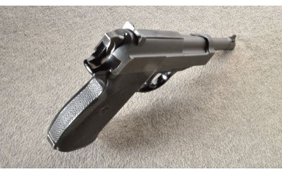 Walther ~ P38 ~ 9mm ~ 10/68 Production - Image 4 of 5