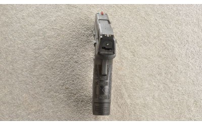 Springfield ~ XD-40 ~ .40 S&W ~ Sub Compact ~ 3.5" Barrel - Image 5 of 7