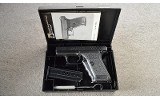 Heckler & Koch ~ P7 M8 ~ Squeeze-Cocking Pistol ~ 9 MM Parabellum "9x19" - Image 9 of 10