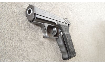 Heckler & Koch ~ P7 M8 ~ Squeeze-Cocking Pistol ~ 9 MM Parabellum "9x19" - Image 7 of 10