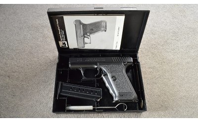 Heckler & Koch ~ P7 M8 ~ Squeeze-Cocking Pistol ~ 9 MM Parabellum "9x19" - Image 9 of 10
