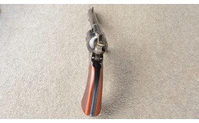 Uberti ~ 1873 ~ .45 Colt ~ 5.5" - Image 4 of 5
