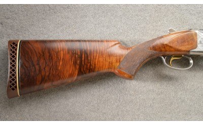 FN / Browning ~ Superposed ~ B2C ~ F. Marechal / J. Namotte Engraved ~ 12 gauge - Image 2 of 16