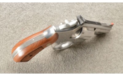 Smith & Wesson ~ 66-2 ~ .357 Magnum ~ 6 Round - Image 3 of 5