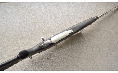 Ruger ~ M77 Mark II ~ Skeleton/Paddle Stock ~ .300 Winchester Magnum ~ 1998 Production - Image 5 of 11
