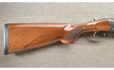 Beretta ~ 686 ~ Onyx ~12 gauge ~ 2003" Production - Image 2 of 13