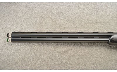 Beretta ~ 688 ~ Performance ~ Sporting ~ 12 Gauge - Image 8 of 13