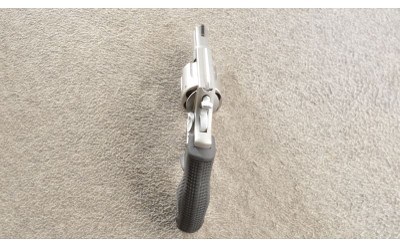 Taurus ~ 856 ~ .38 S&W Special ~ 2" Barrel - Image 4 of 5