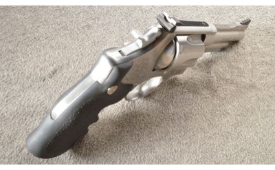 Smith & Wesson ~ 629-3 ~ Mountain Gun ~ .44 Magnum - Image 4 of 7