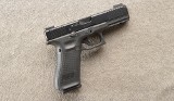 Glock ~ 17 Gen 5 ~ 9mm Luger ~ 4.5" Barrel - Image 1 of 6