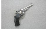 Smith & Wesson Model 629-6 SS .44 Magnum - 1 of 2