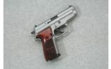 Sig Sauer Model P229 SS .40 S&W - 1 of 2