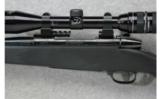 Weatherby Model Mark V .300 Wby. Mag. - 4 of 7