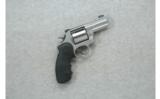 Smith & Wesson Model 629-5 SS .44 Magnum - 1 of 2