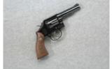 Smith & Wesson Model 10-6 .38 Special - 1 of 2