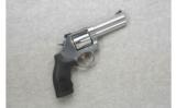 Smith & Wesson Model 686-6 .357 Magnum - 1 of 2