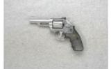 Smith & Wesson Model 66-2 .357 Magnum - 2 of 2
