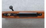 Weatherby MK V Deluxe .270 WBY MAG - 3 of 7
