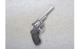 Smith and Wesson Model 66-1, .357 MAG - 1 of 2
