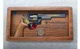 Smith and Wesson 150 Anniversary
Model 29-2, .44 - 3 of 4