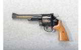 Smith and Wesson 150 Anniversary
Model 29-2, .44 - 2 of 4