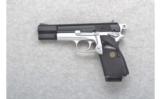 Browning Model Hi Power .40 S&W - 2 of 2