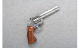 Smith & Wesson Model 686-3 .357 Magnum - 1 of 2