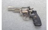 Smith & Wesson Model 19-5 .357 Magnum - 2 of 2