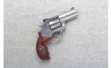 Smith & Wesson Model 686-6 .357 Magnum - 1 of 2