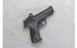 Smith & Wesson Model M&P9 Pro Series C.O.R.E. 9mm - 1 of 2