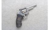 Smith & Wesson Model 66-4 .357 Magnum - 1 of 2
