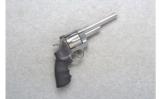 Smith & Wesson ~ 629-4 ~ .44 Magnum - 1 of 2